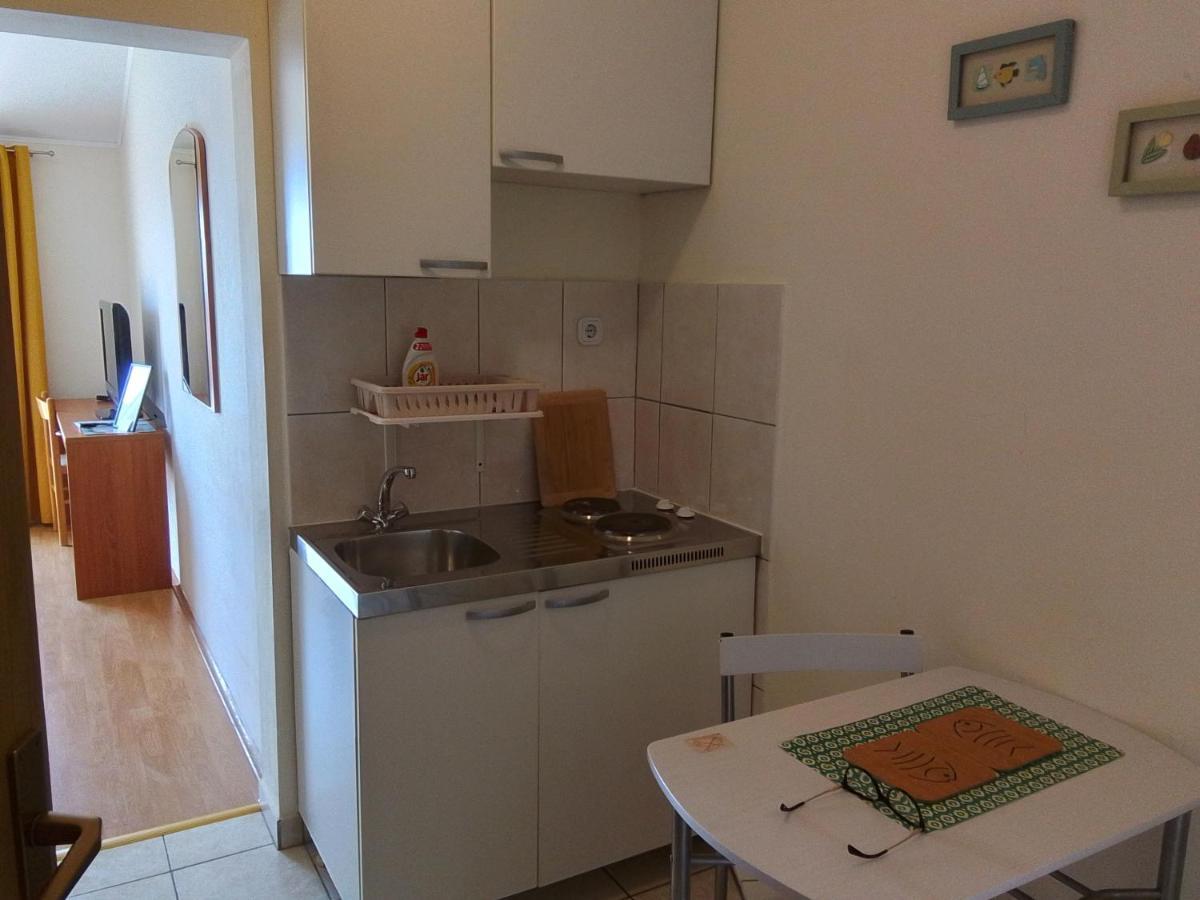 Apartmani Fani 2 Min Walking From Sea Orebić Exterior foto